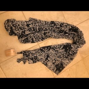 Scarf